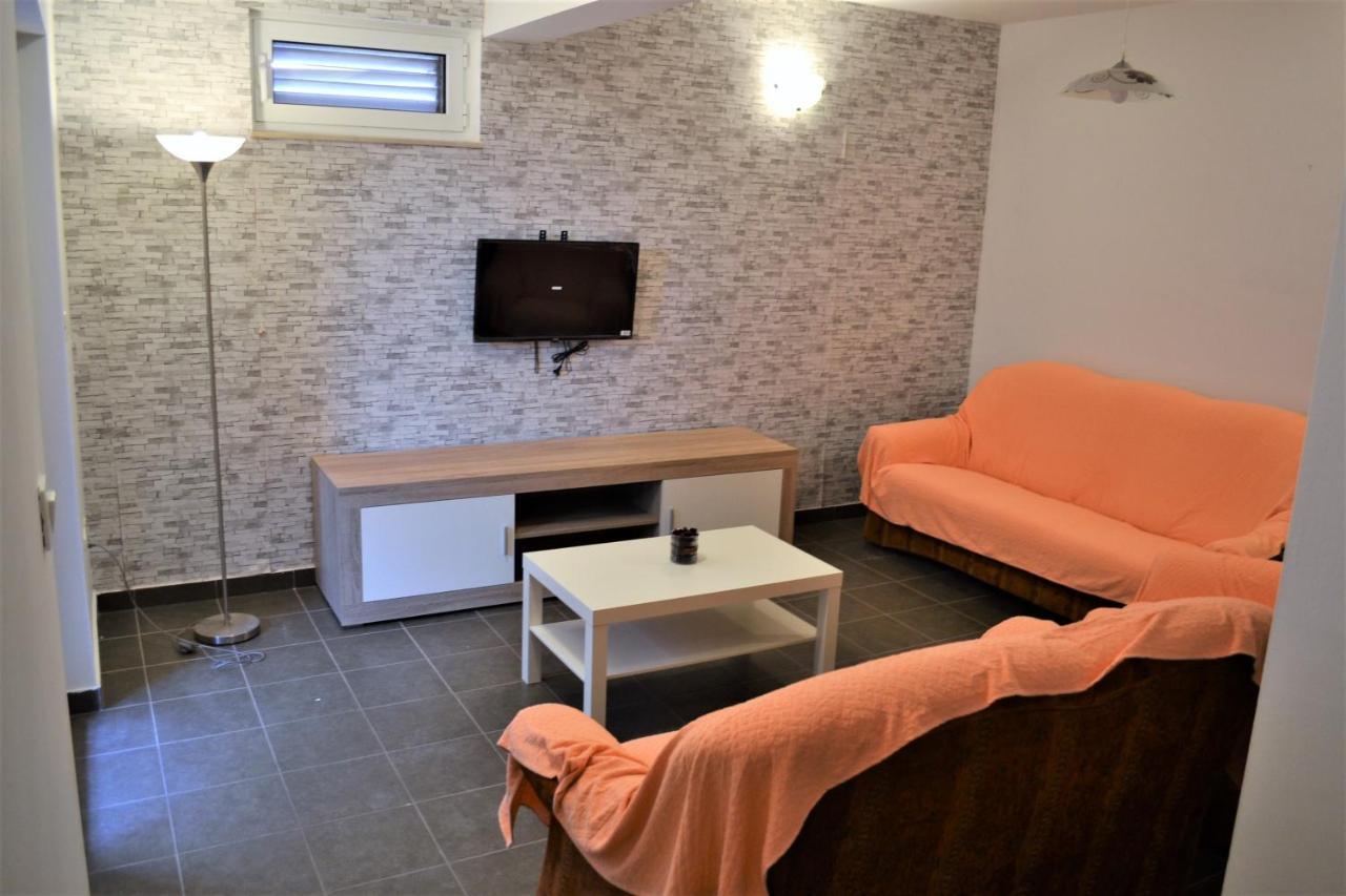 Apartment Daniela Srima Buitenkant foto